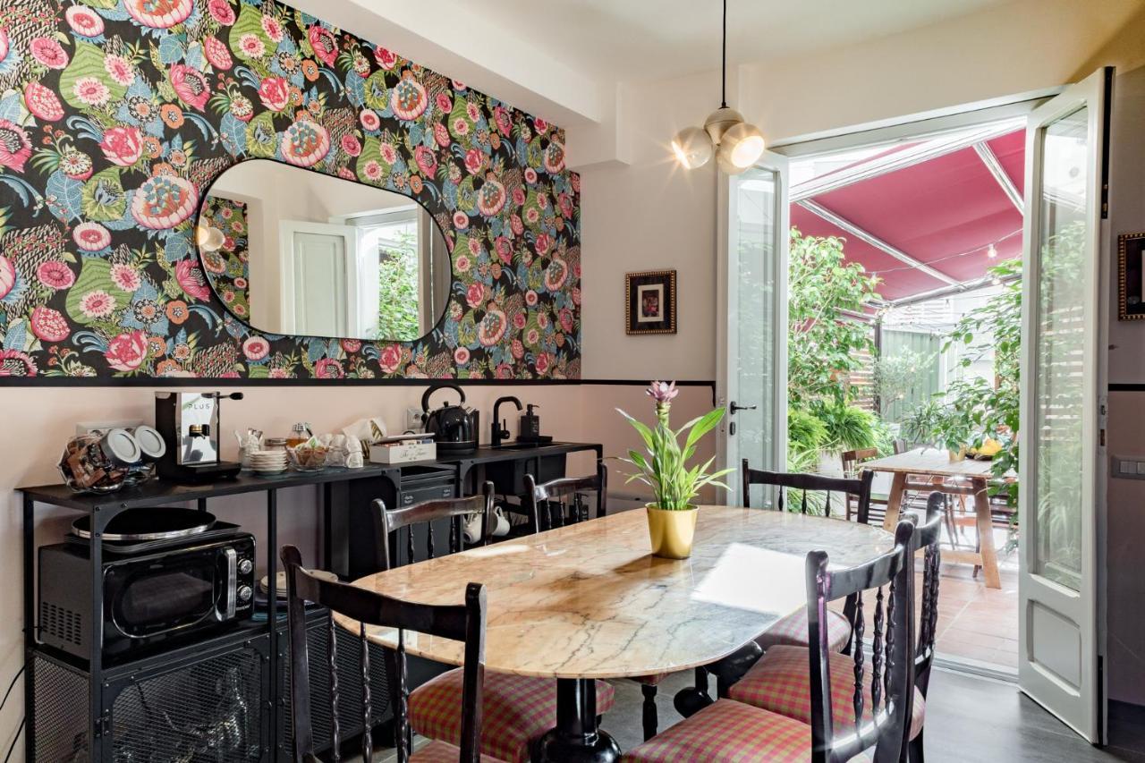 Contus Retro Guest House カリアリ エクステリア 写真